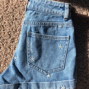 daisy shorts pacsun